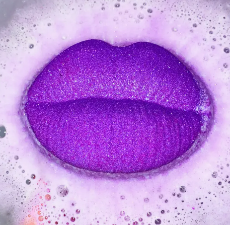 Moon Kissed - Crystal Infused Bath Bomb